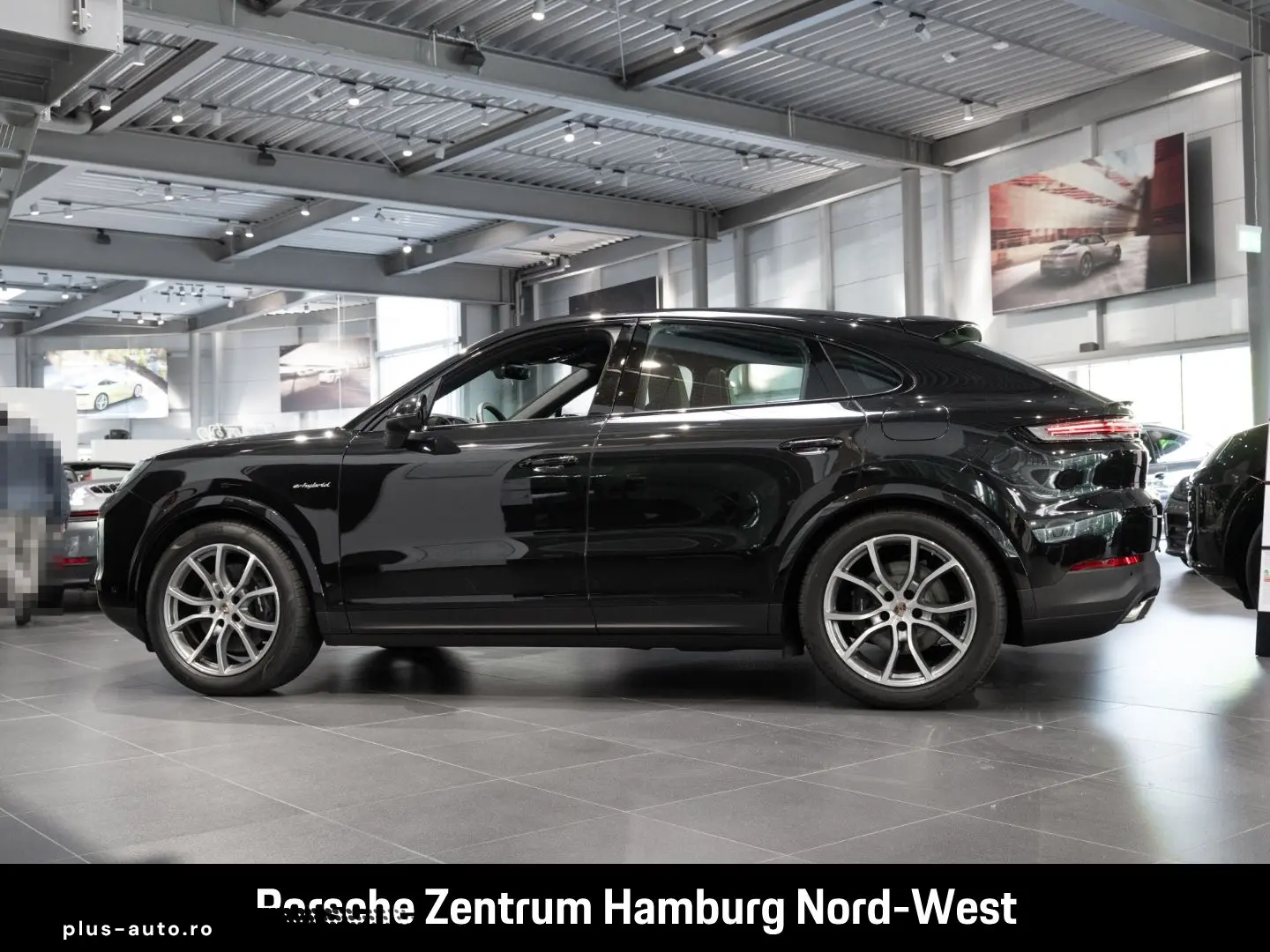 PORSCHE Cayenne E-Hybrid Coupe BOSE PASM 21-Zoll