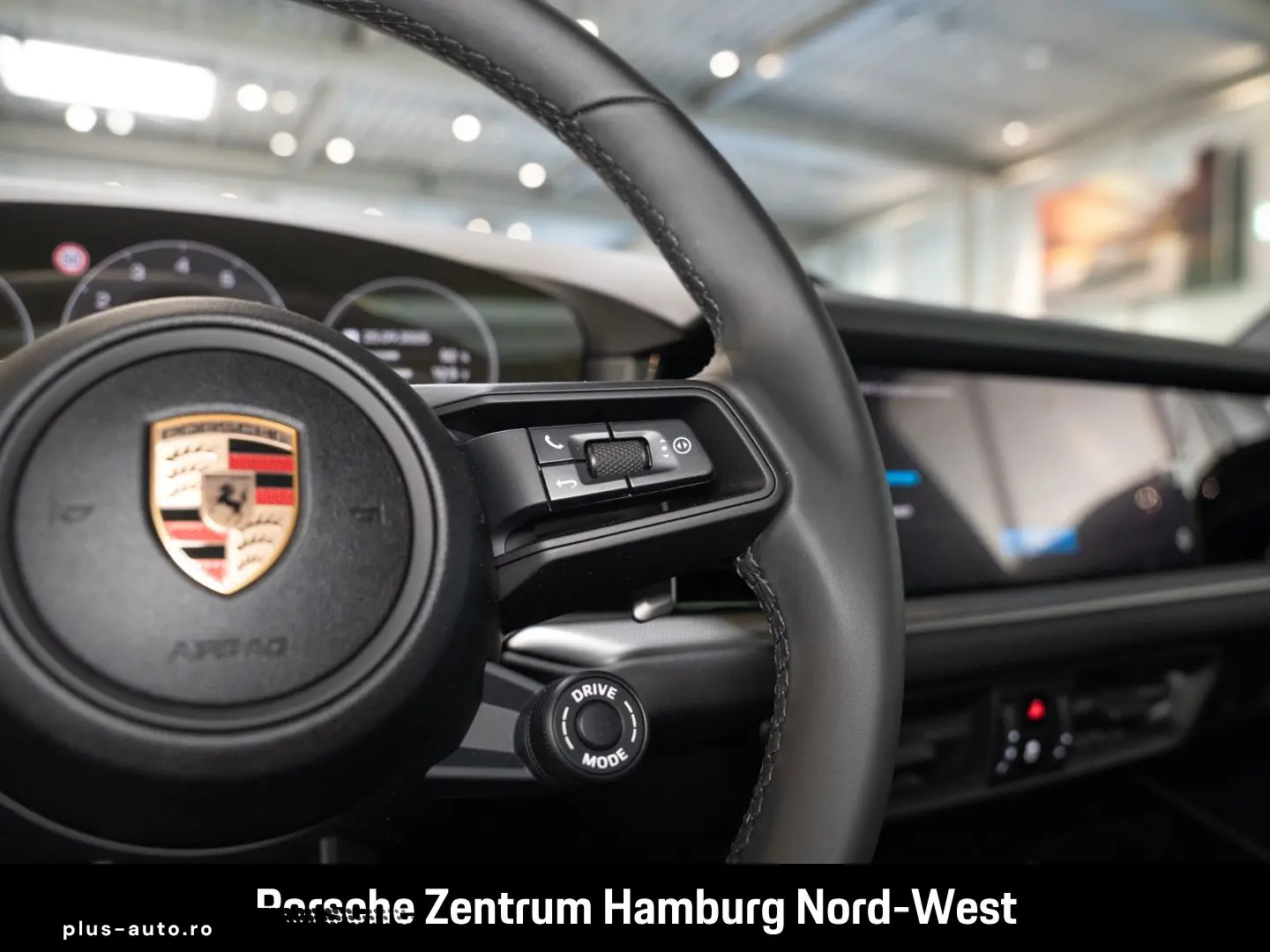 PORSCHE Cayenne E-Hybrid Coupe BOSE PASM 21-Zoll