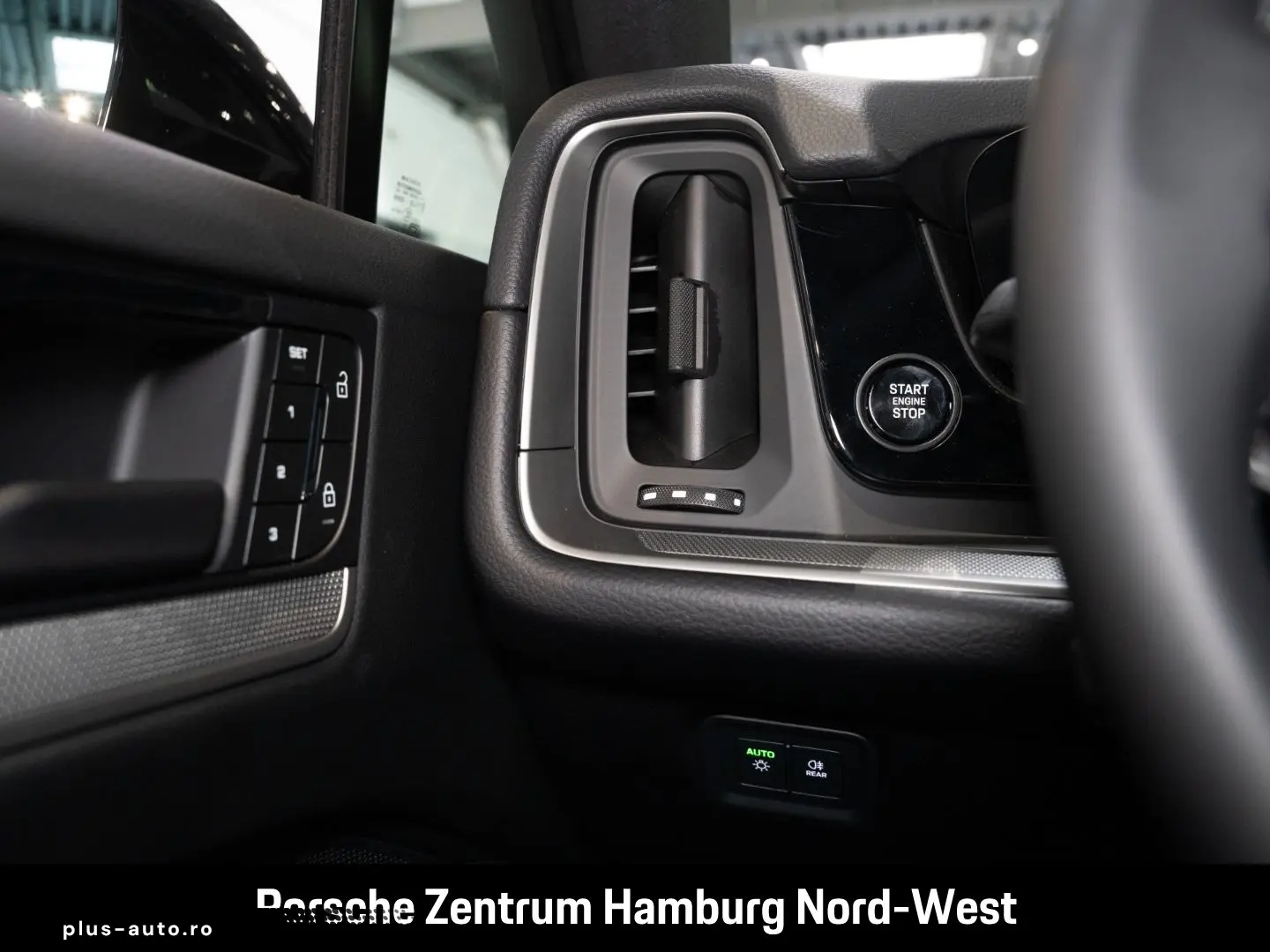 PORSCHE Cayenne E-Hybrid Coupe BOSE PASM 21-Zoll