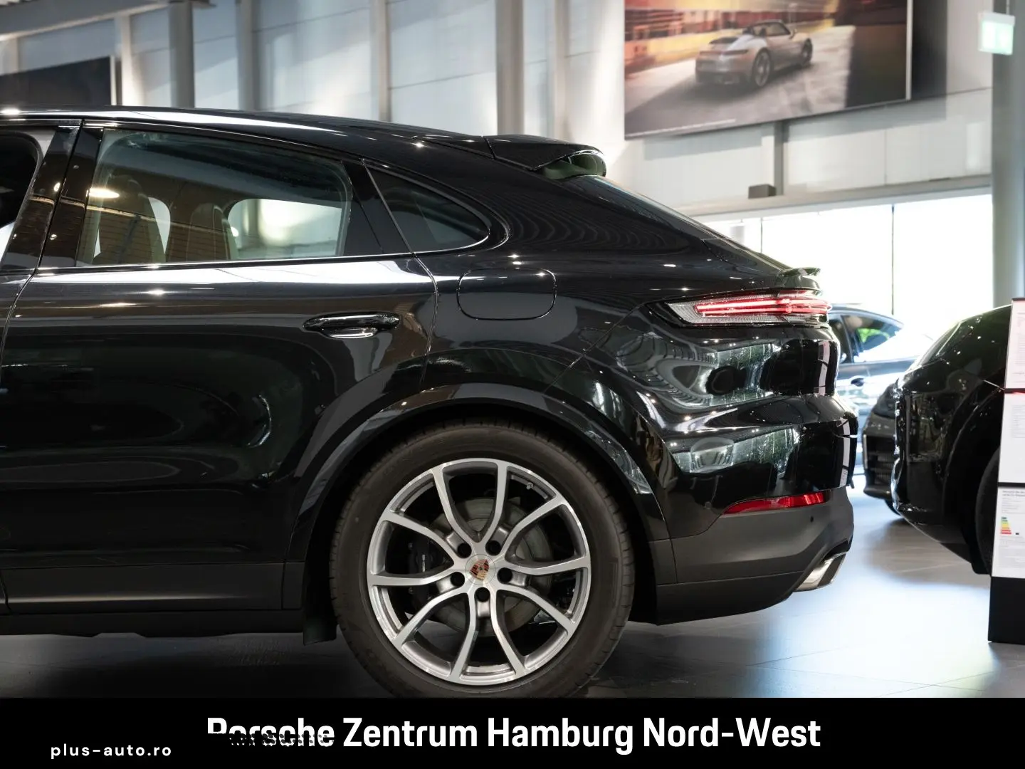 PORSCHE Cayenne E-Hybrid Coupe BOSE PASM 21-Zoll