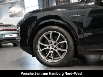 PORSCHE Cayenne E-Hybrid Coupe BOSE PASM 21-Zoll