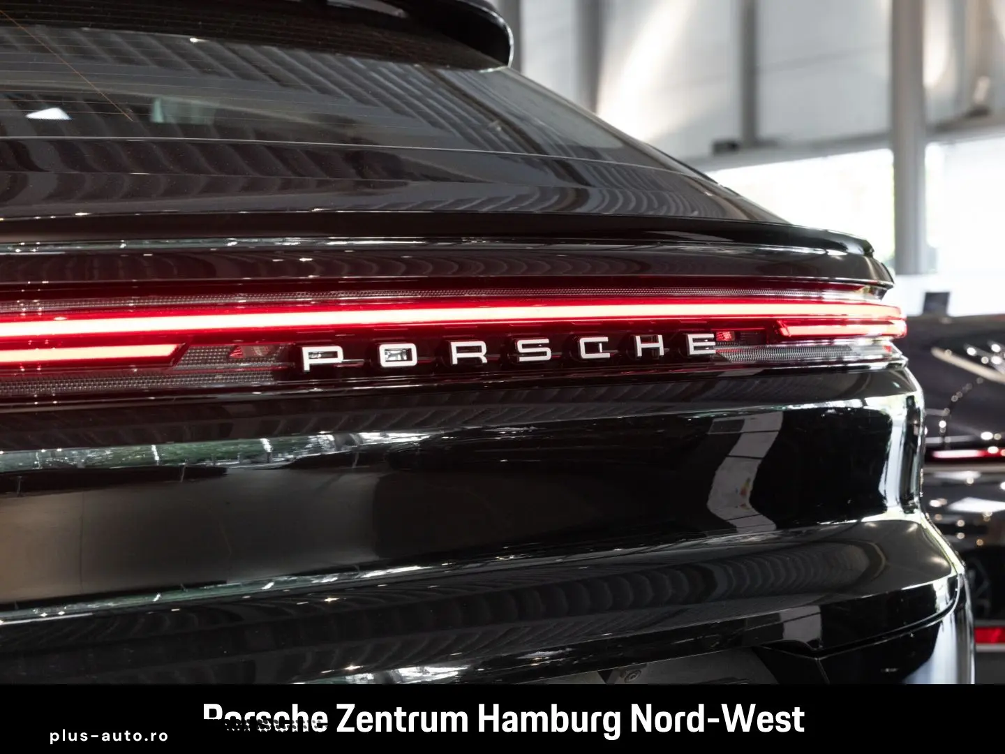 PORSCHE Cayenne E-Hybrid Coupe BOSE PASM 21-Zoll