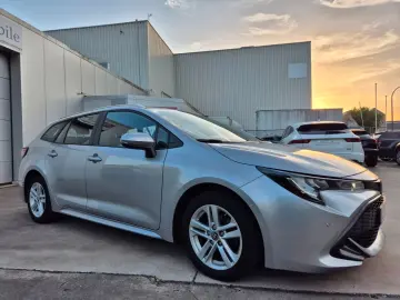 TOYOTA Corolla SW 1.8i   HYBRID   89.685 KM !! 2023 !!