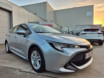 TOYOTA Corolla SW 1.8i   HYBRID   89.685 KM !! 2023 !!