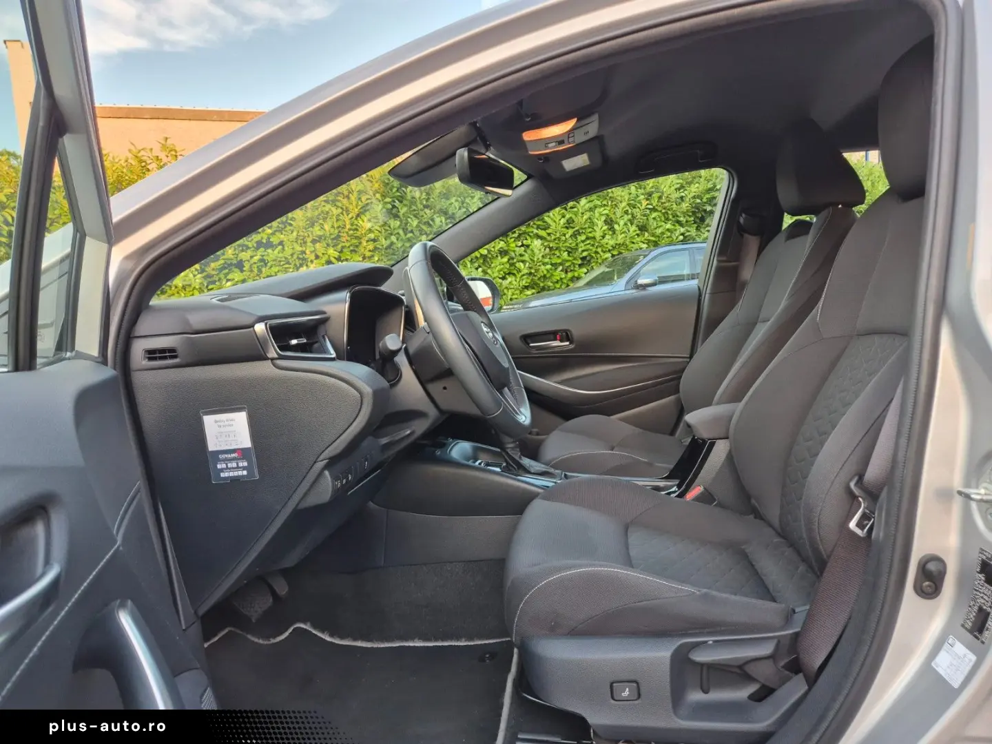 TOYOTA Corolla SW 1.8i   HYBRID   89.685 KM !! 2023 !!