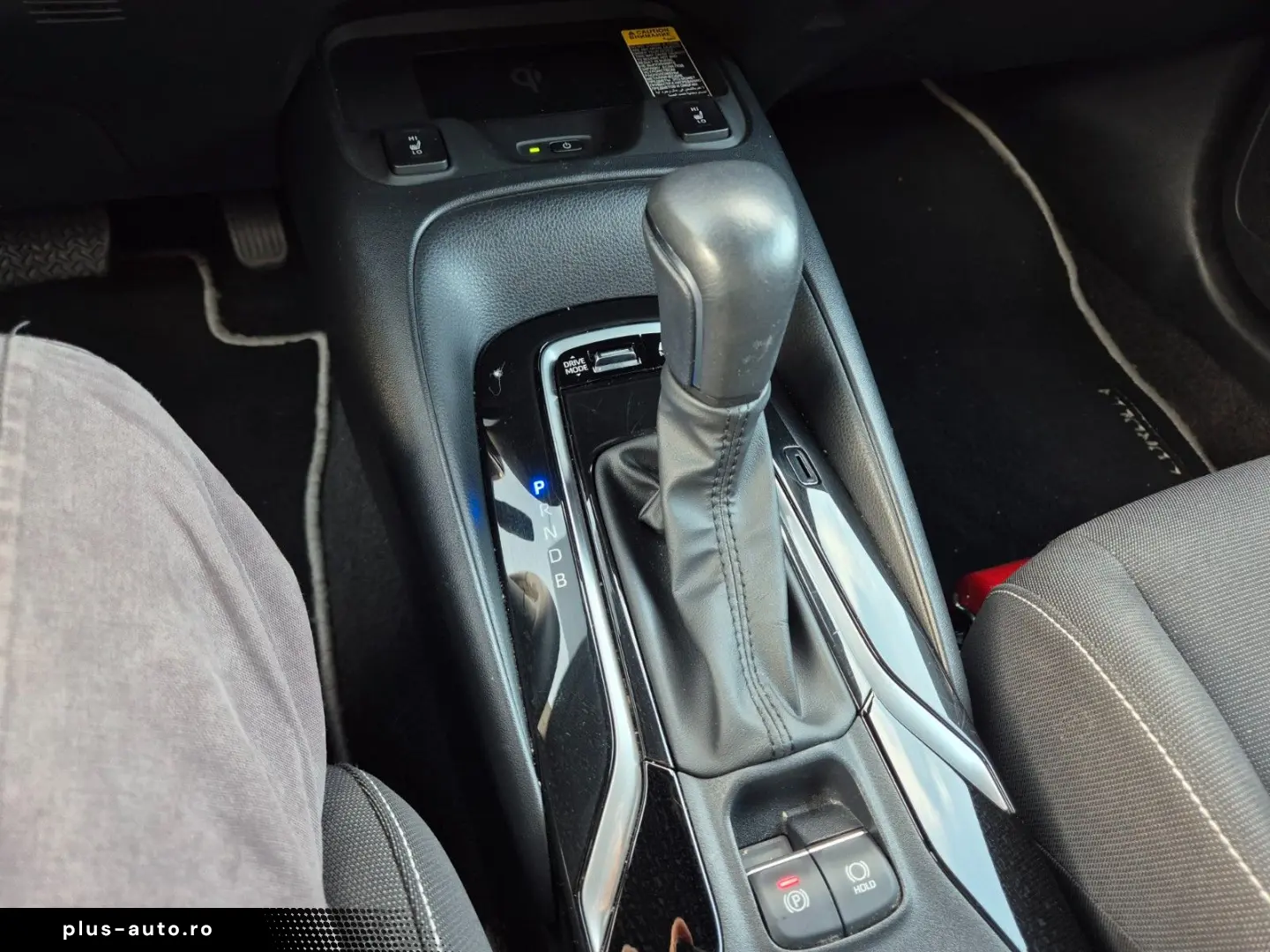 TOYOTA Corolla SW 1.8i   HYBRID   89.685 KM !! 2023 !!
