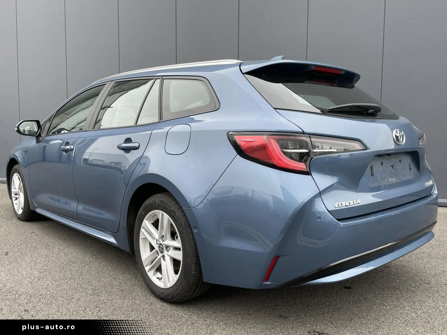 TOYOTA Corolla Touring Sports 1.8 Dynamic e-CVT Busines