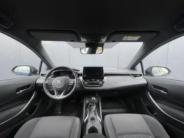 TOYOTA Corolla Touring Sports 1.8 Dynamic e-CVT Busines