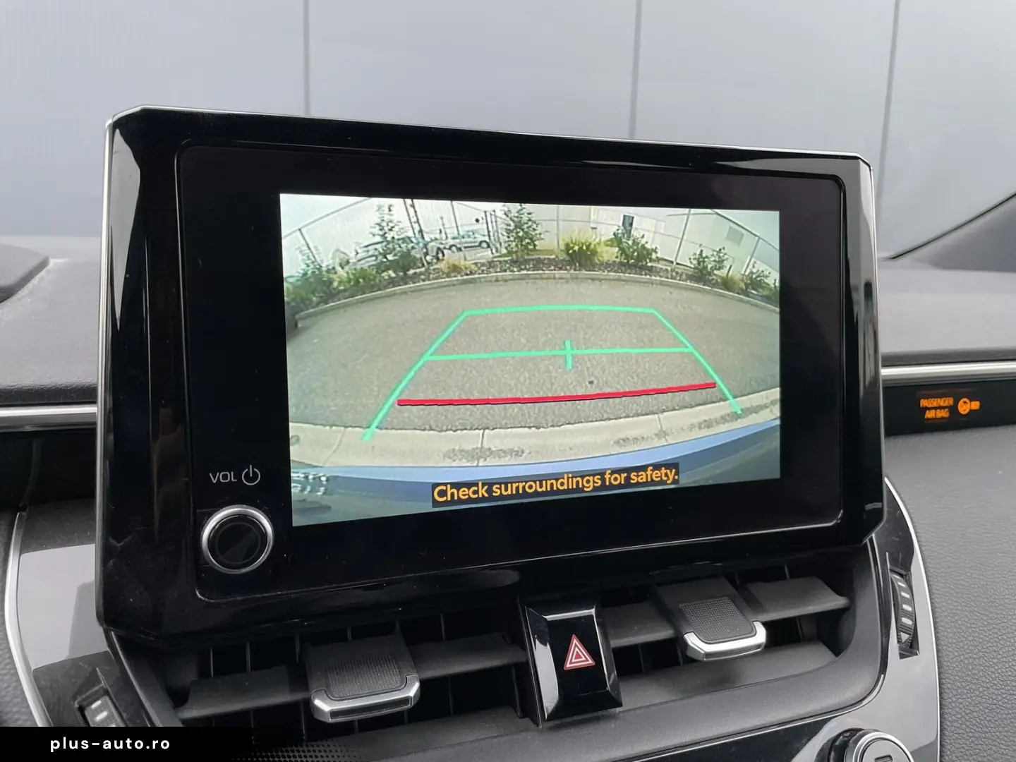 TOYOTA Corolla Touring Sports 1.8 Dynamic e-CVT Busines