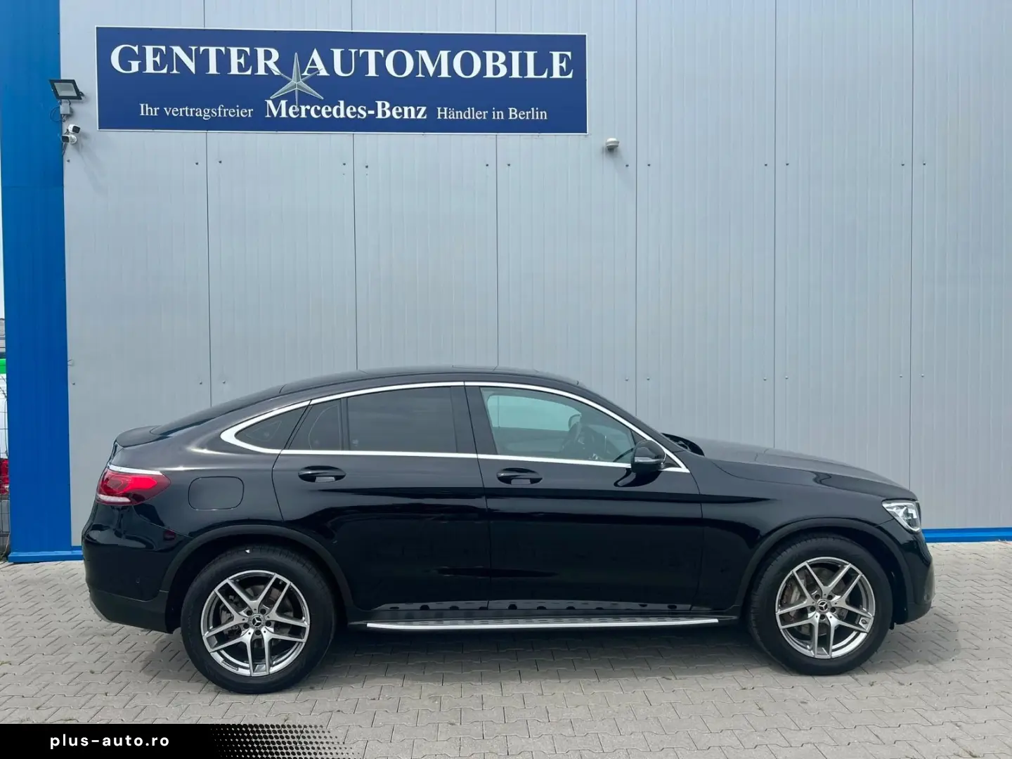 MERCEDES-BENZ GLC 200 COUPE 48V 4M AMG 19  COMAND KAMERA LED