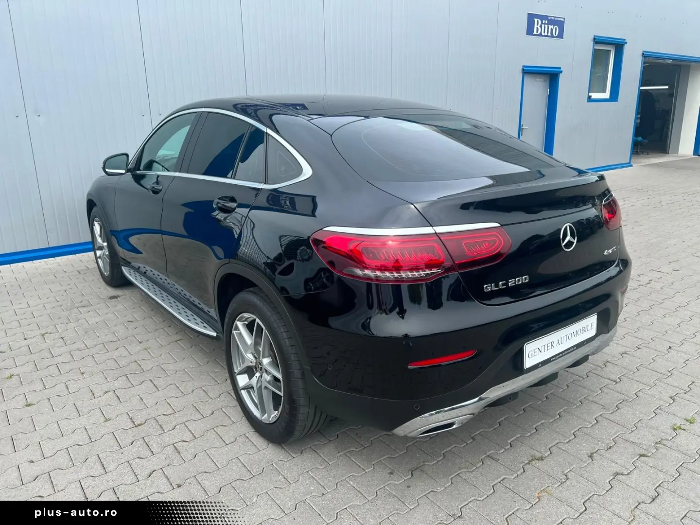 MERCEDES-BENZ GLC 200 COUPE 48V 4M AMG 19  COMAND KAMERA LED