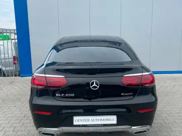 MERCEDES-BENZ GLC 200 COUPE 48V 4M AMG 19  COMAND KAMERA LED