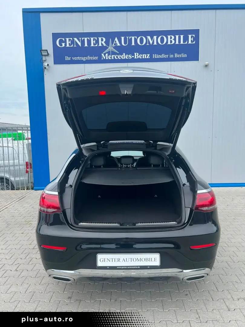 MERCEDES-BENZ GLC 200 COUPE 48V 4M AMG 19  COMAND KAMERA LED