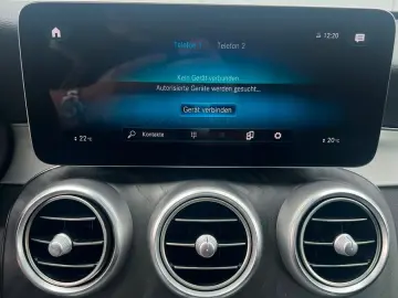 MERCEDES-BENZ GLC 200 COUPE 48V 4M AMG 19  COMAND KAMERA LED