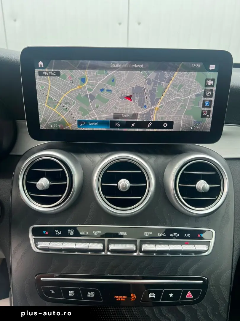 MERCEDES-BENZ GLC 200 COUPE 48V 4M AMG 19  COMAND KAMERA LED