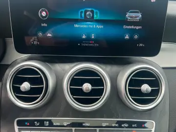 MERCEDES-BENZ GLC 200 COUPE 48V 4M AMG 19  COMAND KAMERA LED