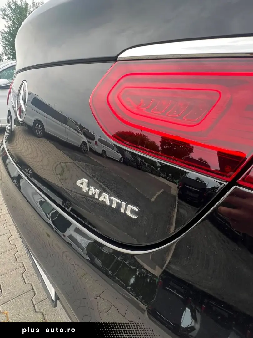 MERCEDES-BENZ GLC 200 COUPE 48V 4M AMG 19  COMAND KAMERA LED