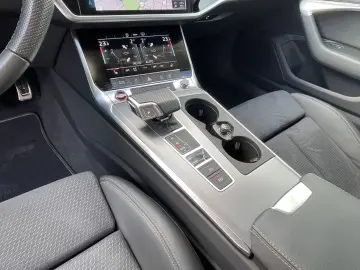AUDI S6 Avant 3.0 TDI quattro