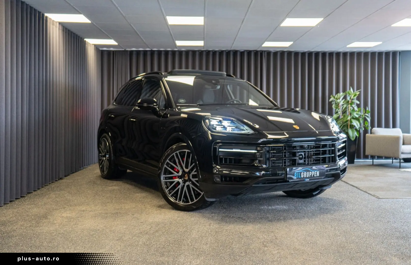 PORSCHE Cayenne S E-Hybrid
