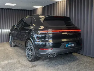 PORSCHE Cayenne S E-Hybrid