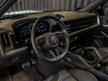 PORSCHE Cayenne S E-Hybrid