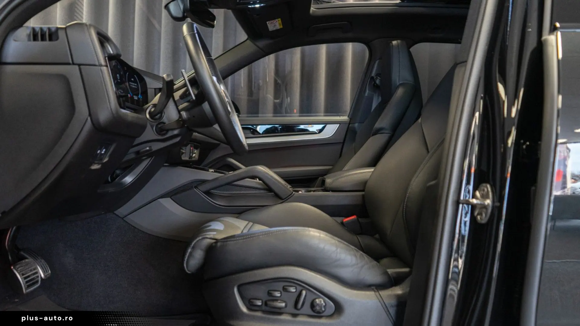PORSCHE Cayenne S E-Hybrid