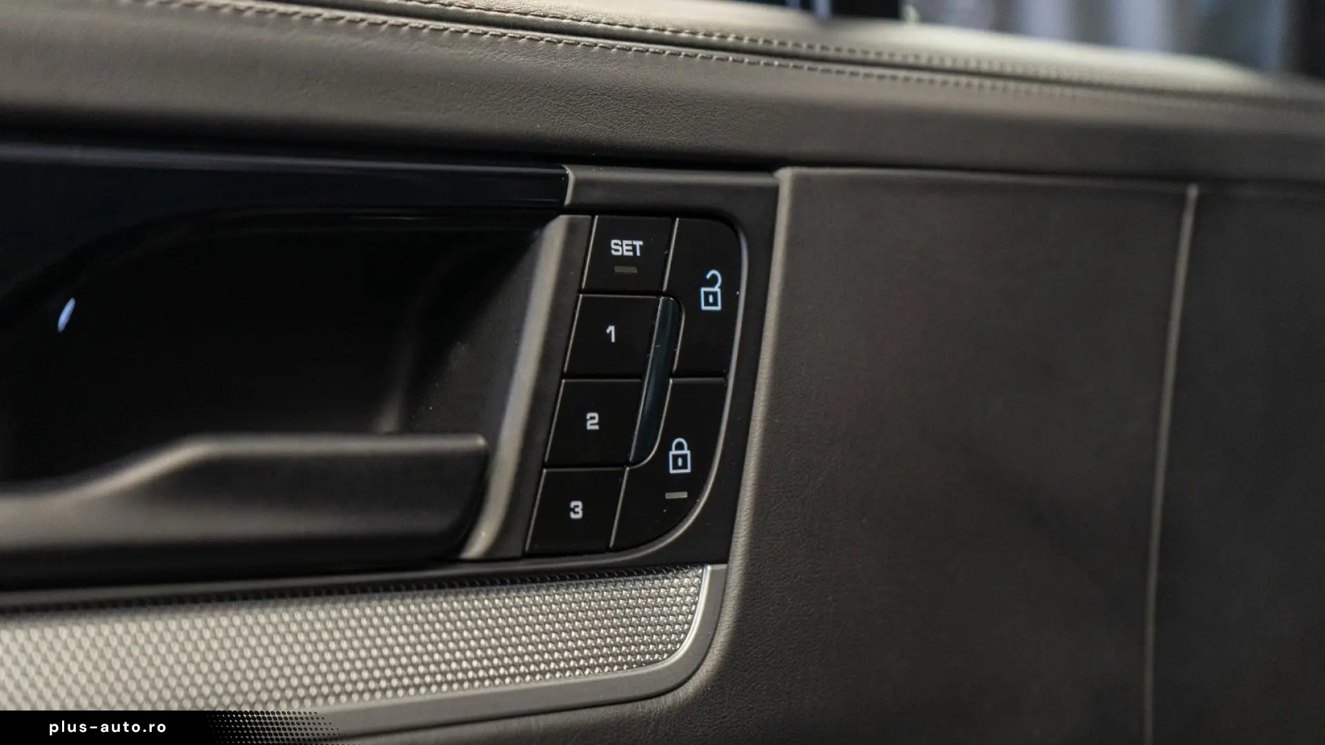 PORSCHE Cayenne S E-Hybrid