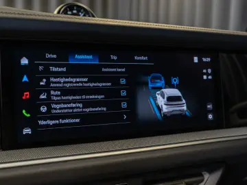 PORSCHE Cayenne S E-Hybrid