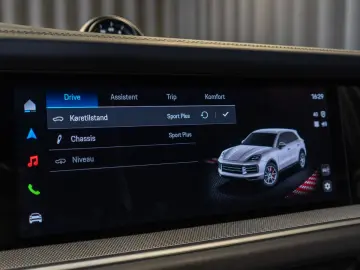 PORSCHE Cayenne S E-Hybrid