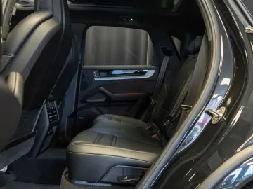 PORSCHE Cayenne S E-Hybrid