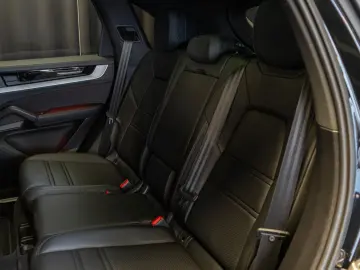 PORSCHE Cayenne S E-Hybrid