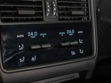PORSCHE Cayenne S E-Hybrid