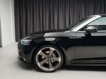 Audi S line Cabriolet 2.0 TDI quattro