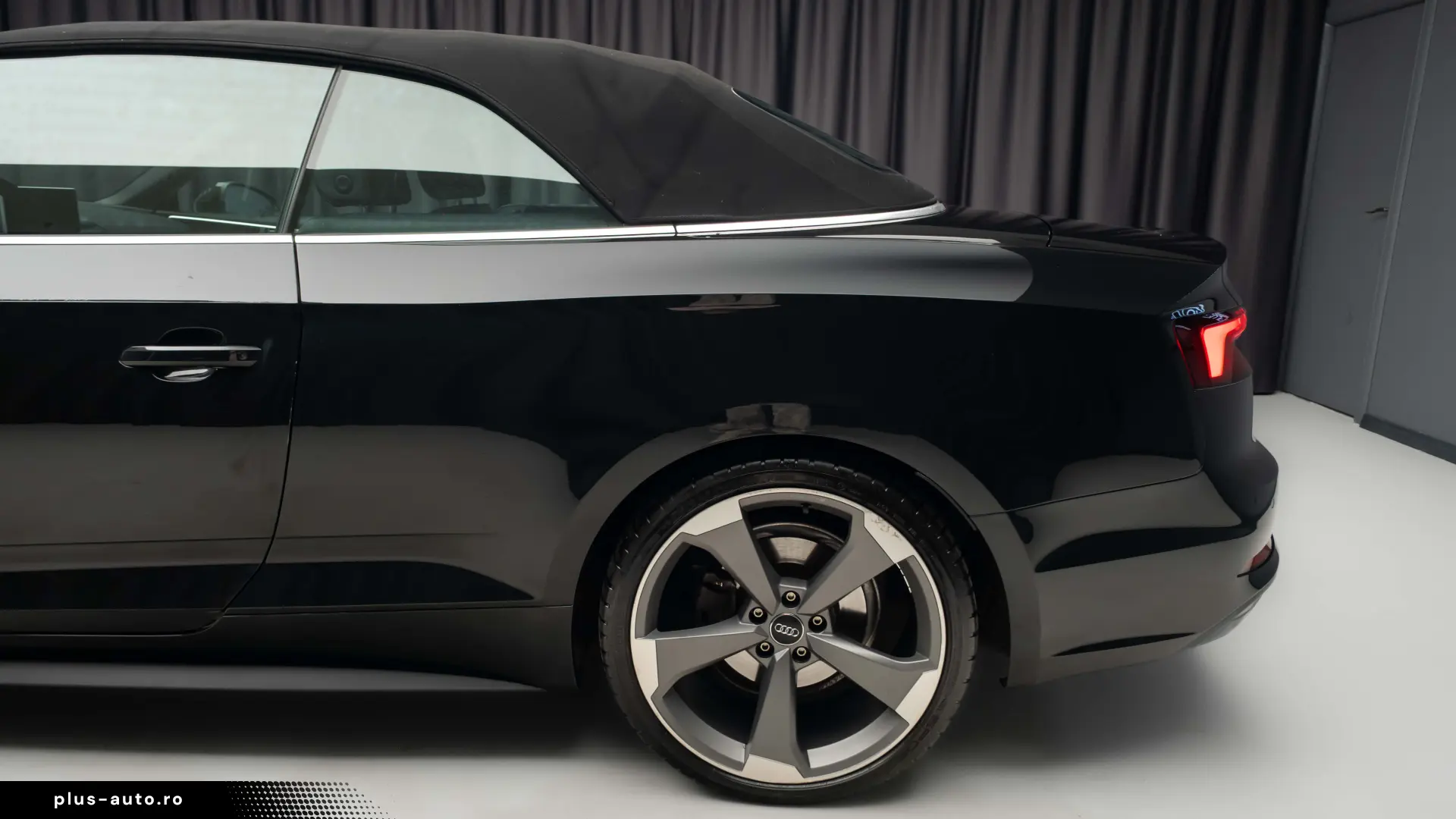 Audi S line Cabriolet 2.0 TDI quattro
