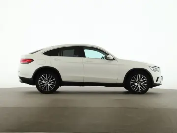 MERCEDES-BENZ GLC 200 4M Coupé MBUX Kamera LED Memory Navi