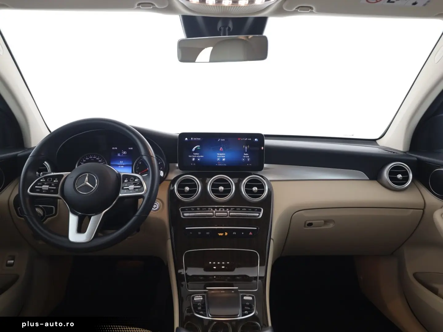 MERCEDES-BENZ GLC 200 4M Coupé MBUX Kamera LED Memory Navi