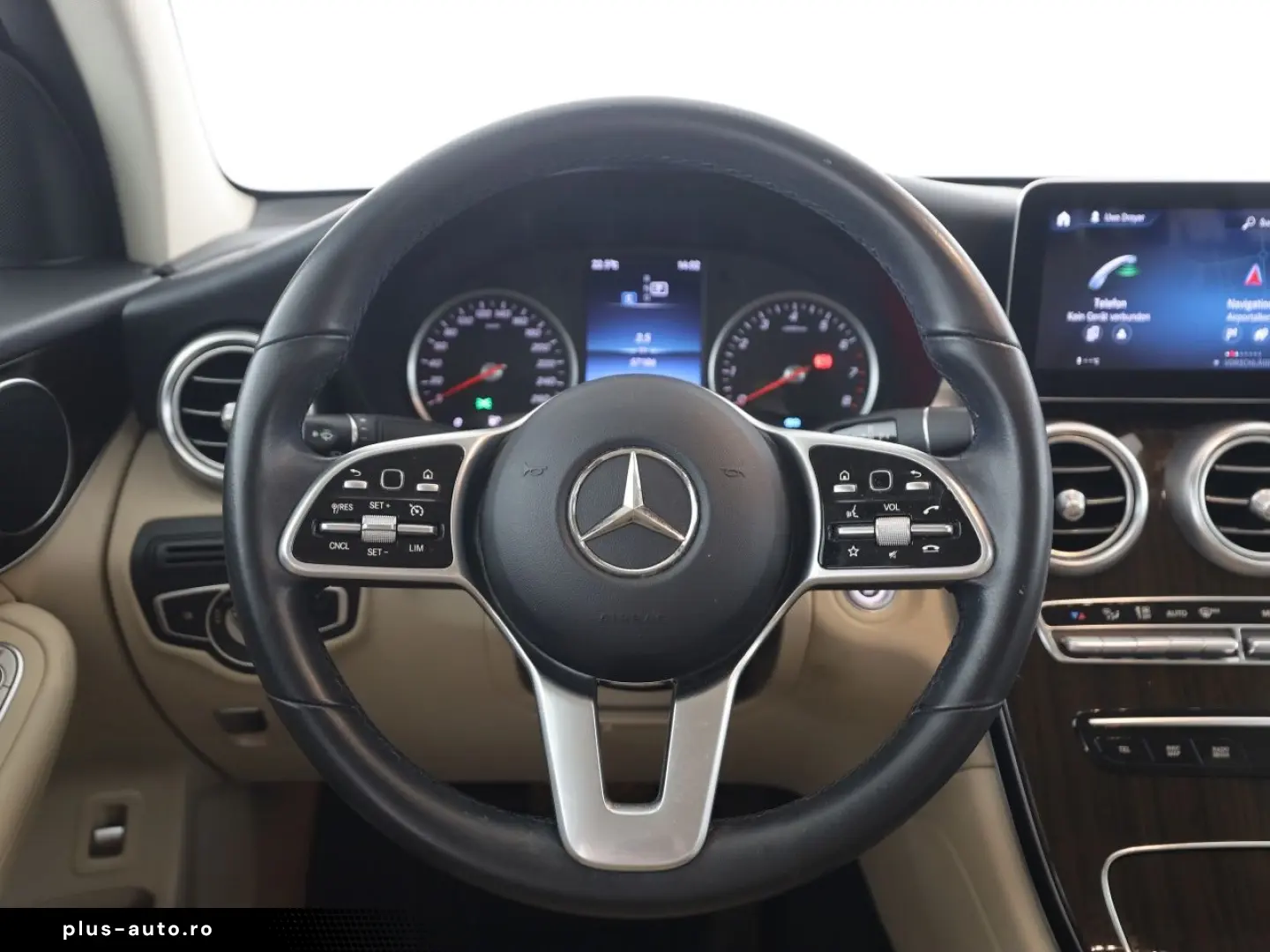 MERCEDES-BENZ GLC 200 4M Coupé MBUX Kamera LED Memory Navi