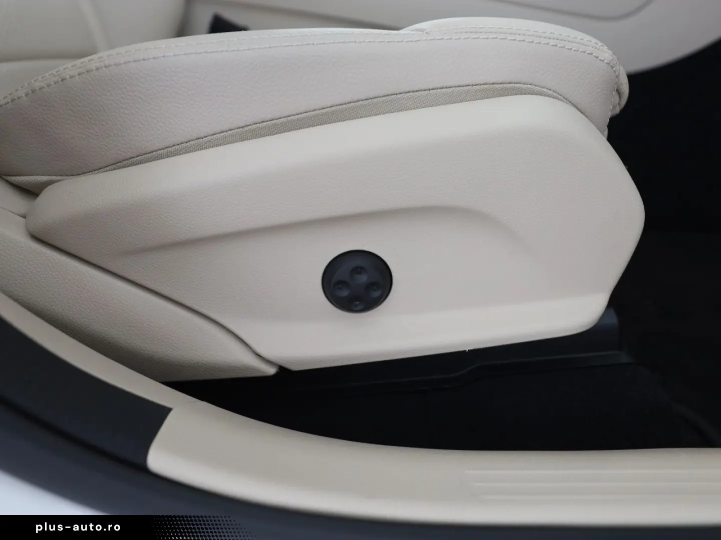 MERCEDES-BENZ GLC 200 4M Coupé MBUX Kamera LED Memory Navi