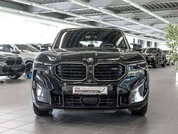 BMW XM 50e ACC HUD 360 KAM RFK NAVI LED Laser Massag