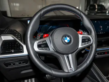 BMW XM 50e ACC HUD 360 KAM RFK NAVI LED Laser Massag