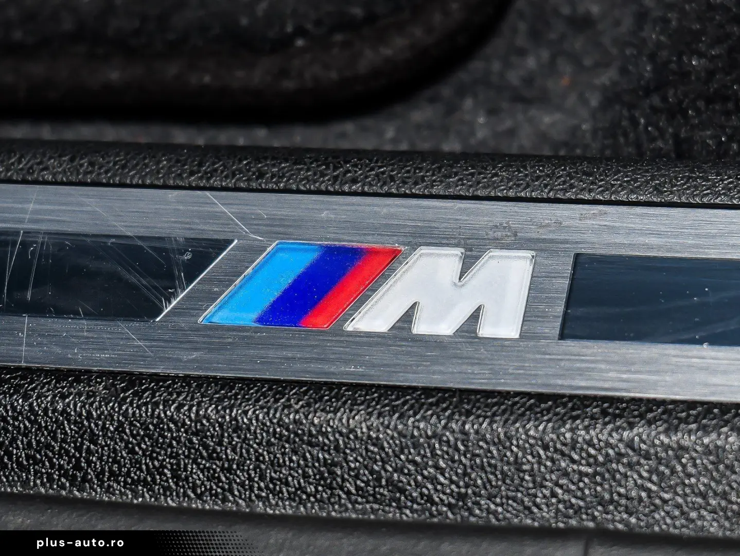 BMW XM 50e ACC HUD 360 KAM RFK NAVI LED Laser Massag