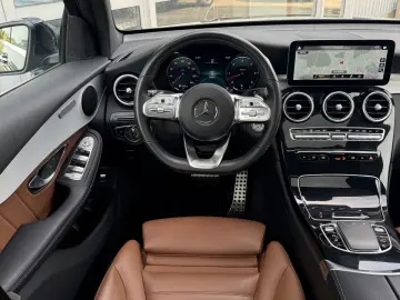 MERCEDES-BENZ GLC 400d 4M 2x AMG LEDER GSHD COMAND A…