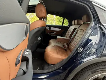 MERCEDES-BENZ GLC 400d 4M 2x AMG LEDER GSHD COMAND A…