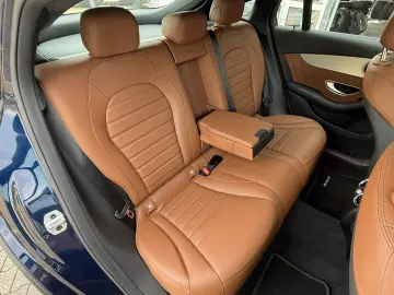 MERCEDES-BENZ GLC 400d 4M 2x AMG LEDER GSHD COMAND A…