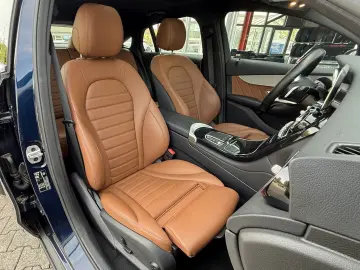 MERCEDES-BENZ GLC 400d 4M 2x AMG LEDER GSHD COMAND A…