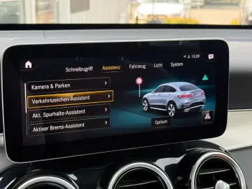 MERCEDES-BENZ GLC 400d 4M 2x AMG LEDER GSHD COMAND A…