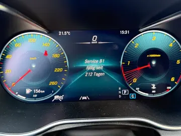 MERCEDES-BENZ GLC 400d 4M 2x AMG LEDER GSHD COMAND A…