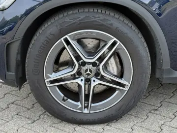 MERCEDES-BENZ GLC 400d 4M 2x AMG LEDER GSHD COMAND A…