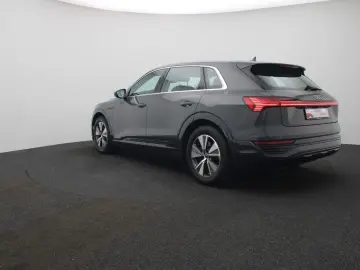 AUDI Q8 e-tron 50 e-tron quattro advanced LED Navi