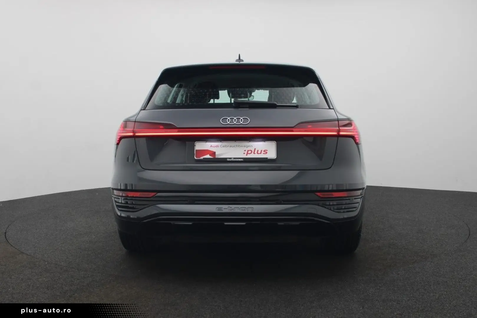 AUDI Q8 e-tron 50 e-tron quattro advanced LED Navi